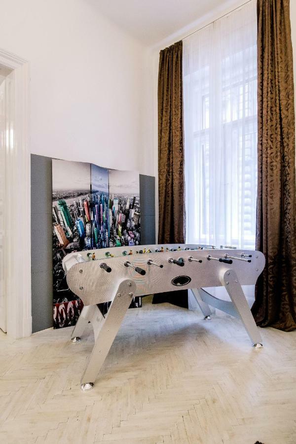 Kz5 Apartment In Kazinczy Street ブダペスト エクステリア 写真