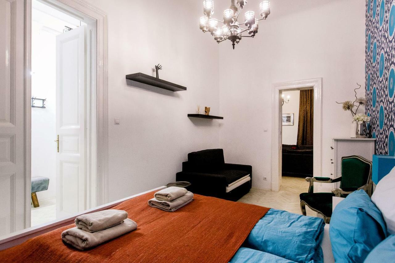 Kz5 Apartment In Kazinczy Street ブダペスト エクステリア 写真